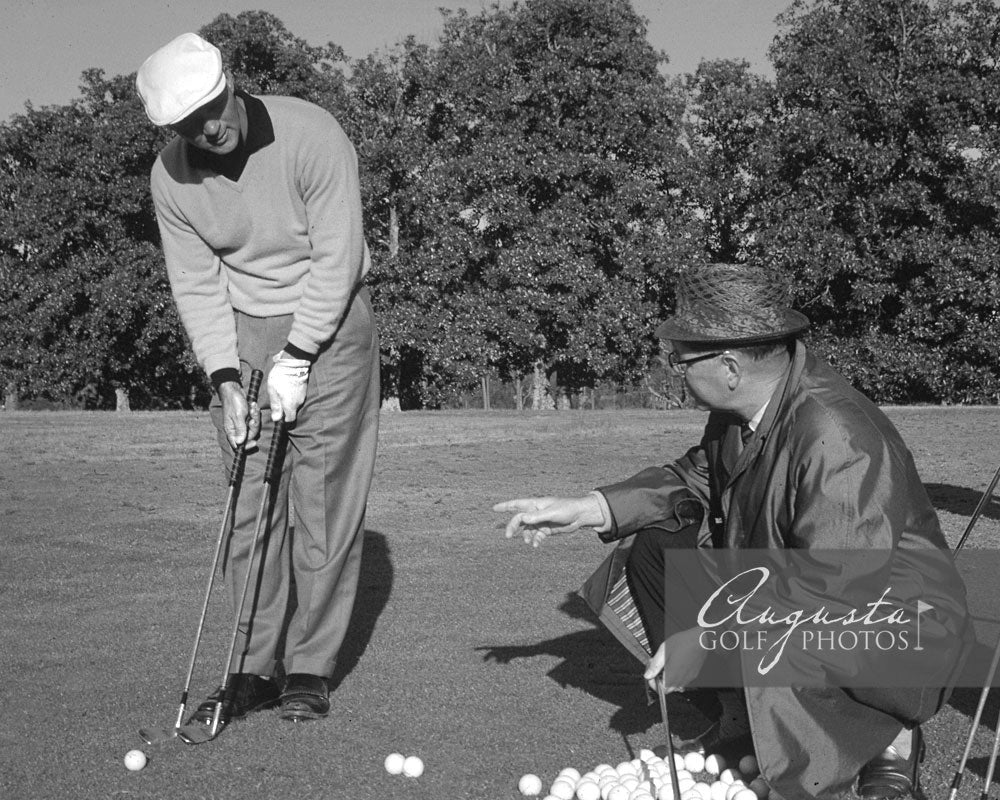 Arnold Palmer Choosing Clubs