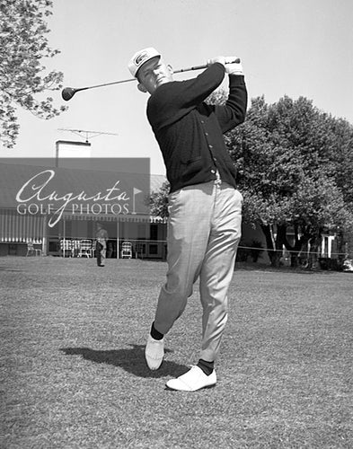 Jacky Cupit taking a Swing